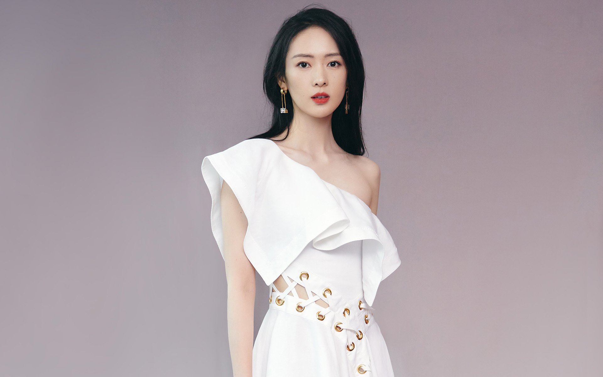 开云网页版-_篮网队战术调整到位，战绩稳步上升_，篮网队战术手册