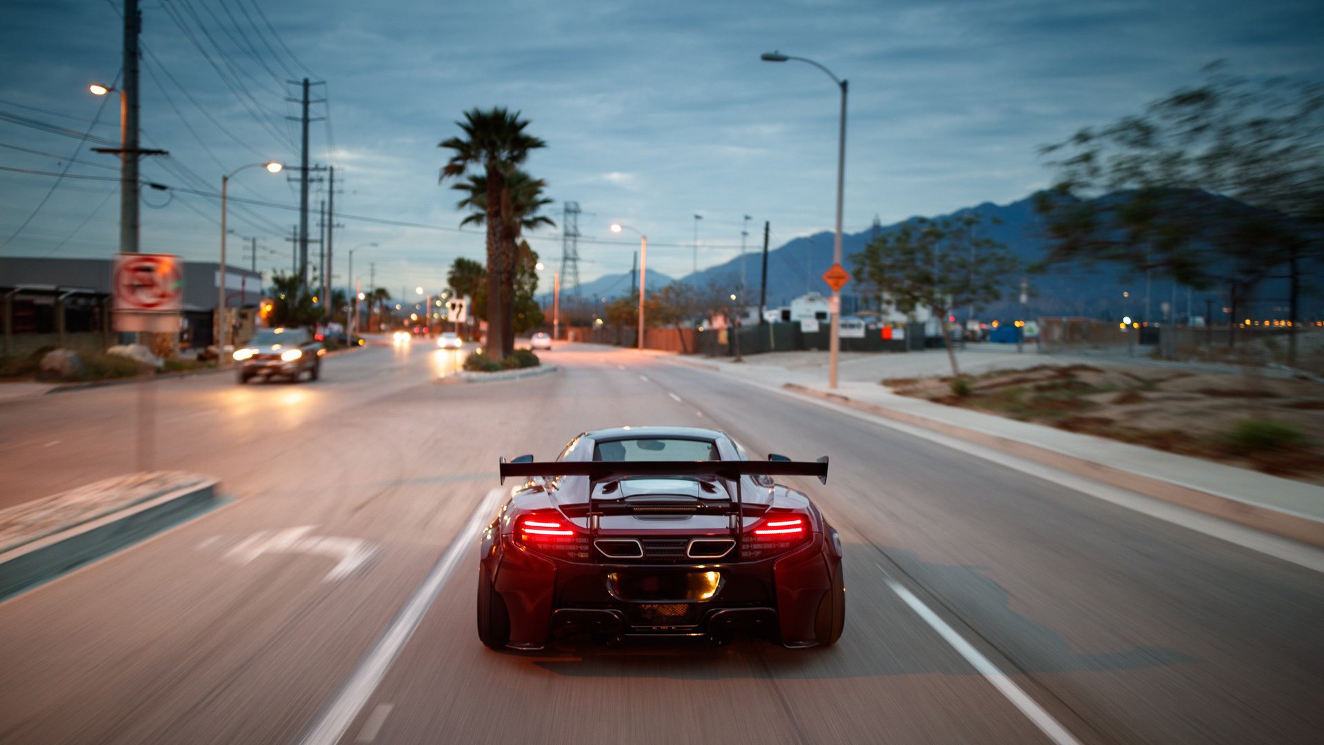 “明星阵容全员到场，庆典与比赛完美结合”，明星阵容什么意思