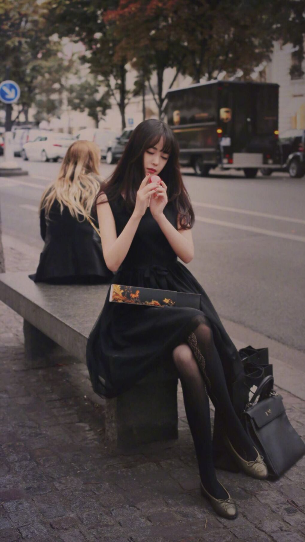 kaiyun sports app-卡尔斯鲁厄困境难挣脱，强敌堵路难前行，卡尔斯鲁厄旅游攻略